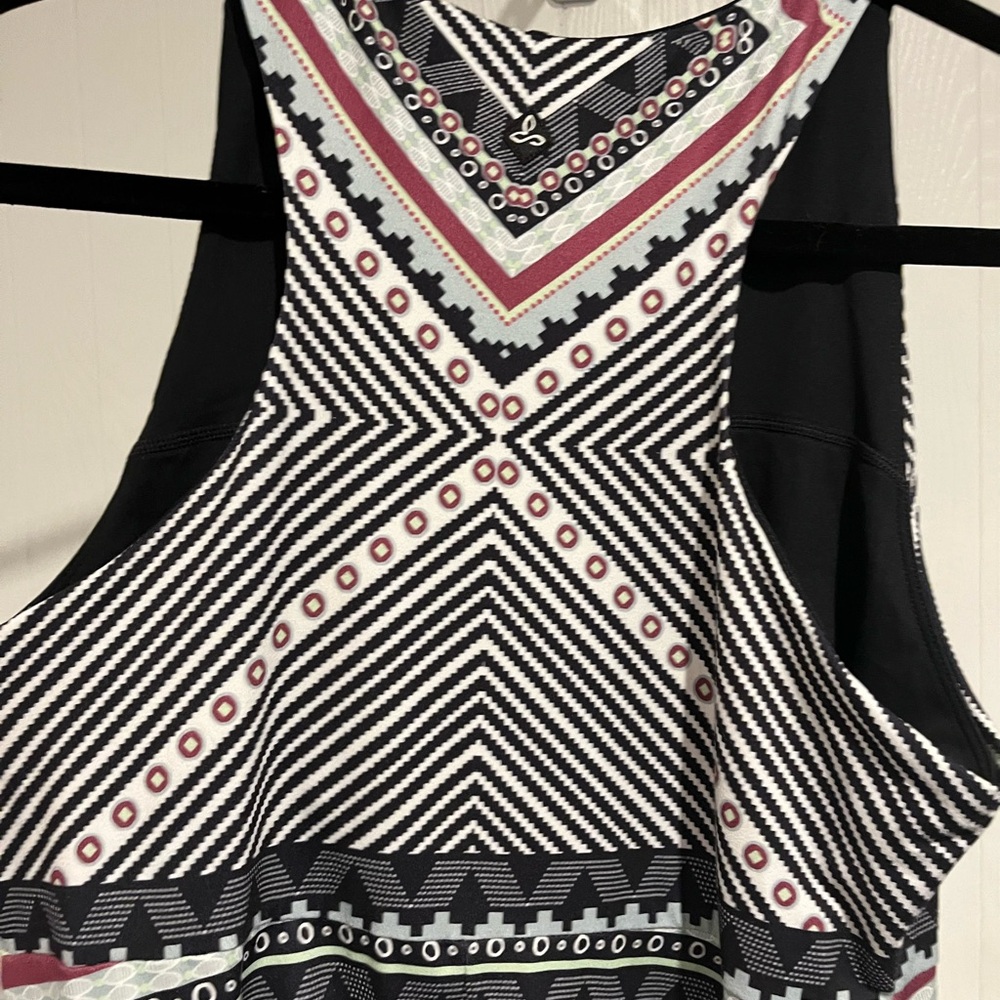 PrAna Geometric Midi Dress in Black, White, and Red - Picture 7 of 8